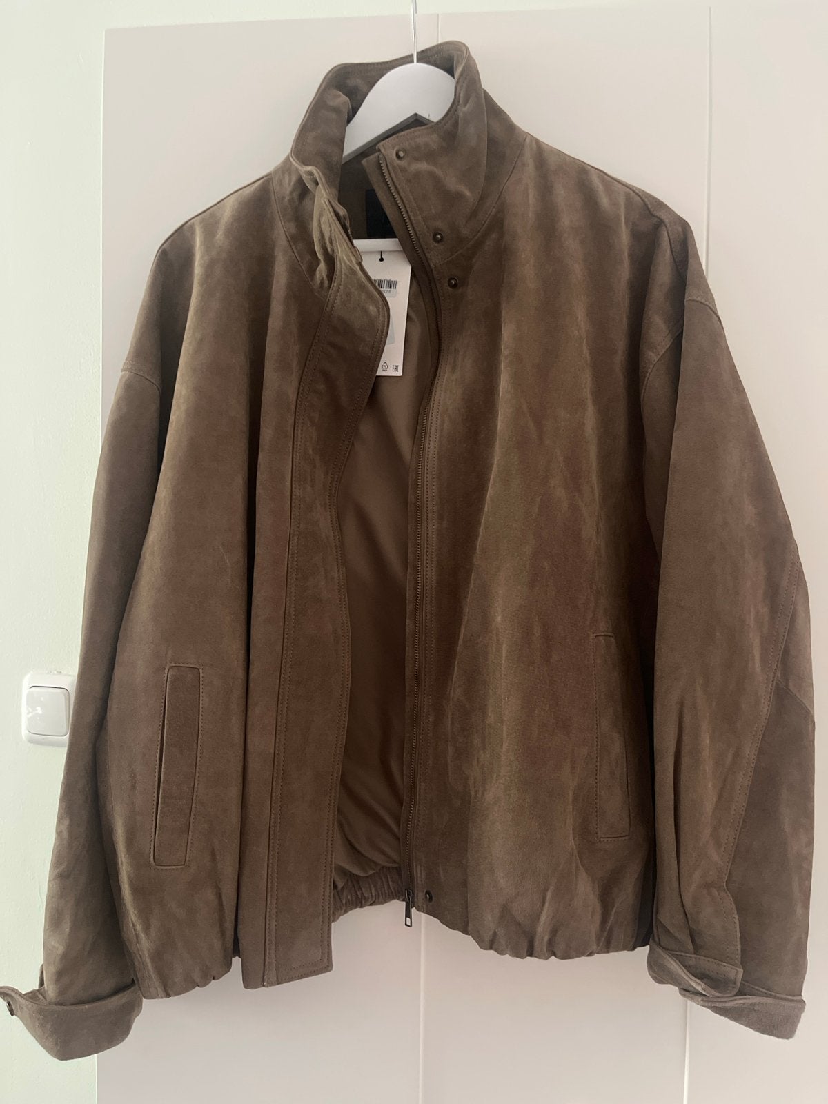 Nieuwe bruine suède jas, maat XL - Zara Leather Collection, Ophalen of Verzenden, Nieuw, Maat 56/58 (XL), Bruin