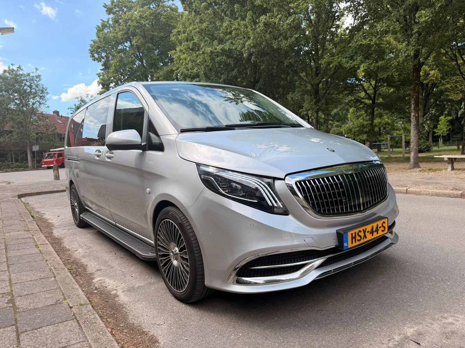 Mercedes Vito Tourer 119 CDI L3 190pk 9G-TRONIC 2022 Maybach, Auto's, 2000 kg, 1957 kg, Diesel, 9 stoelen