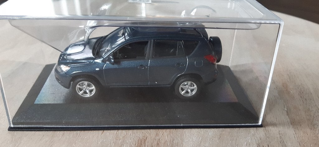 Toyota RAV 1 : 43, Ophalen of Verzenden, Nieuw, Auto, MiniChamps
