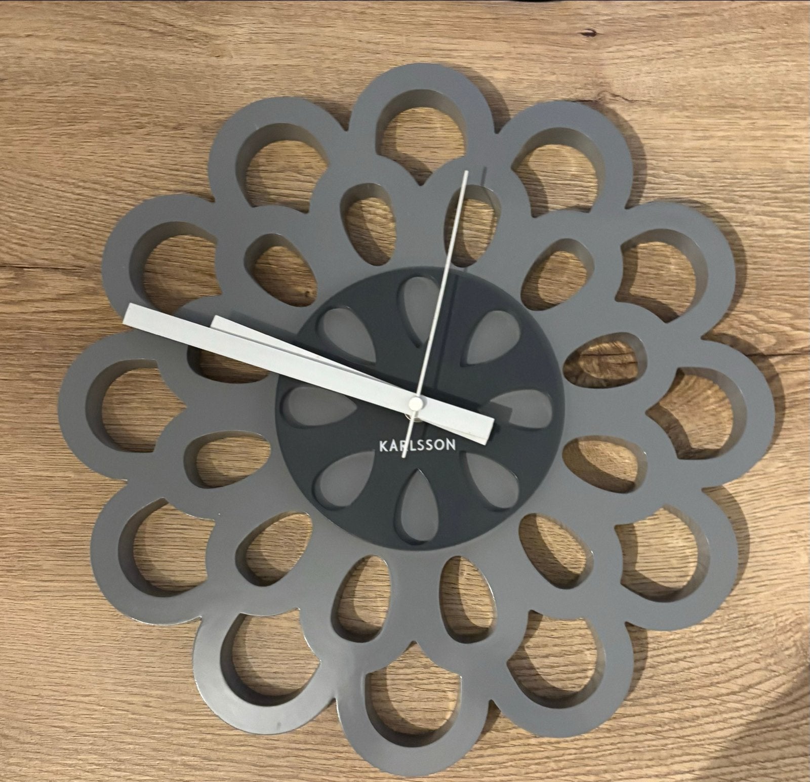 Karlsson Wandklok - Modern Design, Ophalen, Zo goed als nieuw, Wandklok