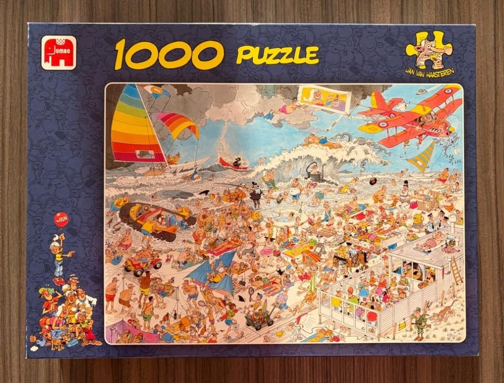 Jan van Haasteren - Op het strand - 1000 stukjes, Ophalen of Verzenden, 500 t/m 1500 stukjes, Zo goed als nieuw