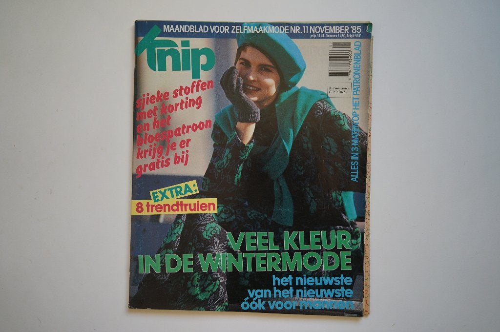 Vintage naaipatronenblad Knip november 1985 trui, Ophalen of Verzenden, Gebruikt, Vrouw, Knipmode