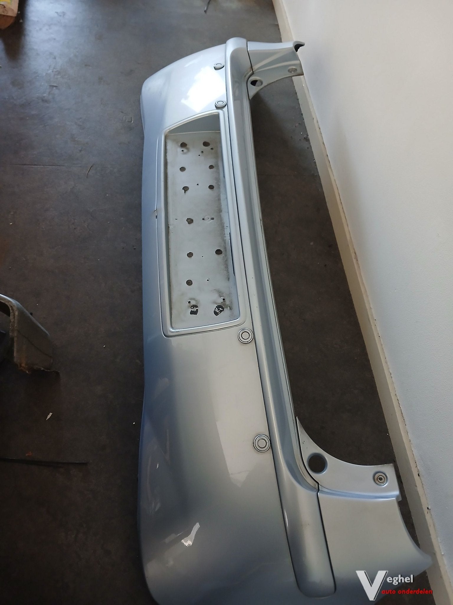 Mitsubishi Colt 5drs 1.3/16v Bumper met parkeersensoren Acht