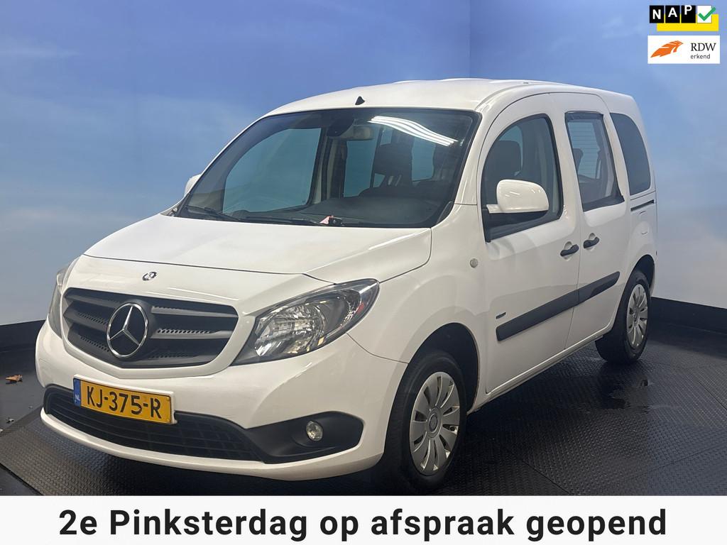 Mercedes-Benz Citan 112 Ambiente Airco | Cruise | Camera | P, Auto's, Mercedes-Benz, 1350 kg, Stof, Gebruikt, Wit