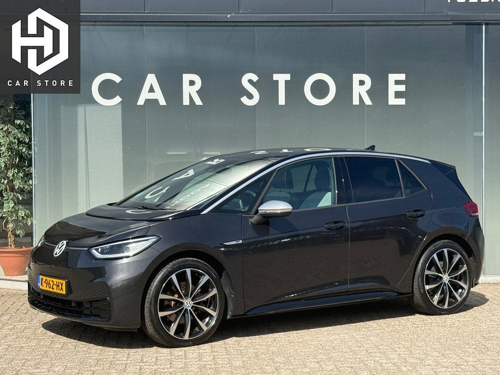 Volkswagen ID.3 First Max 58 kWh 93% soh Pano|Memory|Camera|, Auto's, Volkswagen, Automaat, Gebruikt, Zwart, ID.3
