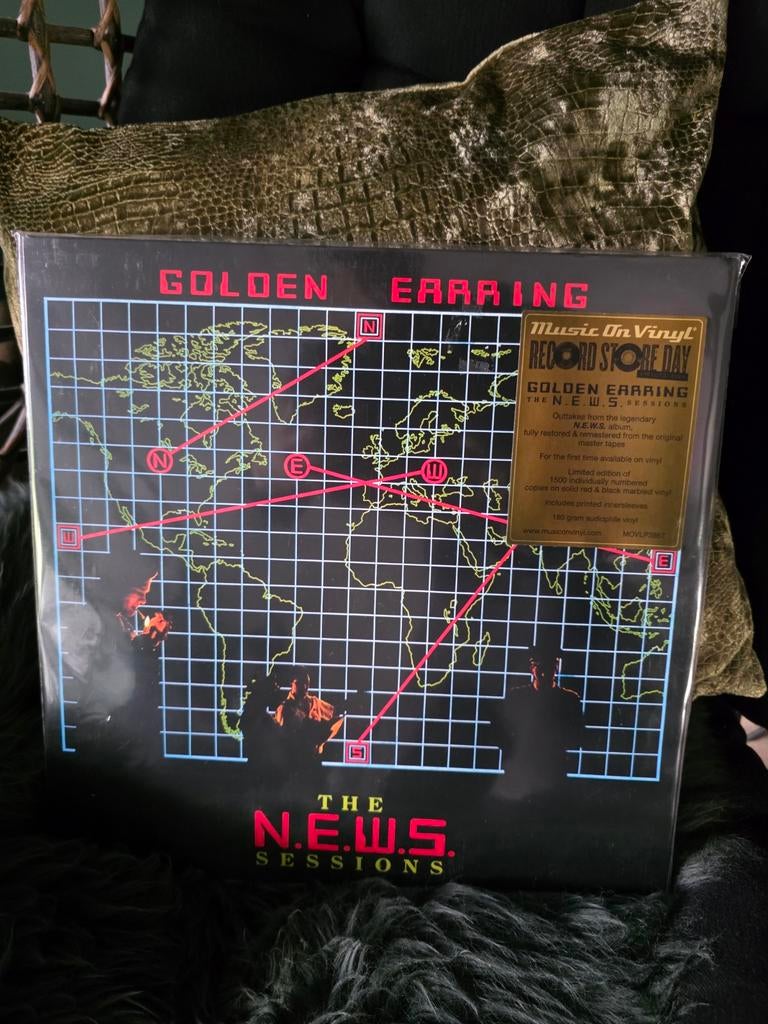 Golden Earring - The N.E.W.S. Sessions RSD 2025 nr 1303, 2020 tot heden, Ophalen of Verzenden, Inclusief binnenhoes, 12 inch
