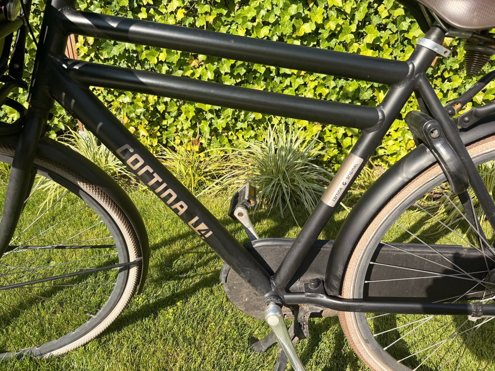 Foto 4 van Cortina U4 Transportfiets heren 28 inch