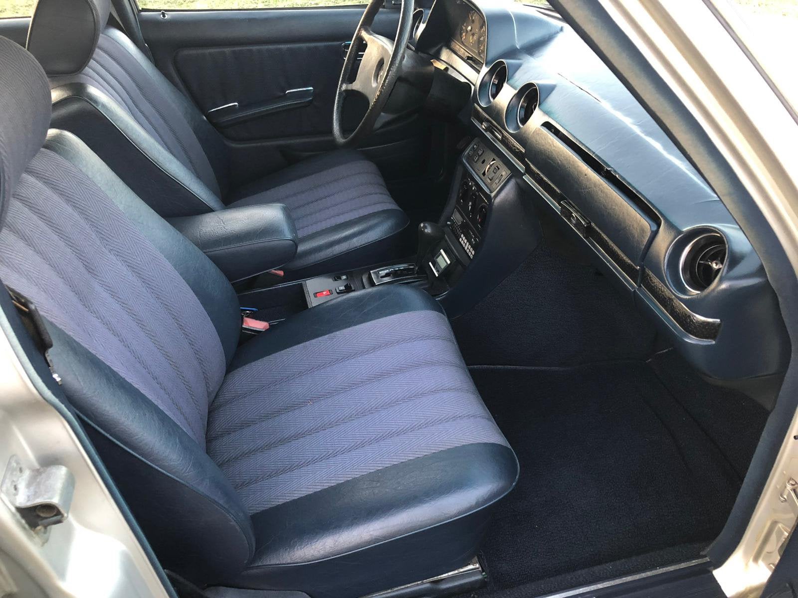 Mercedes w123 touring kombi automaat benzine stationoldtimer, foto 7