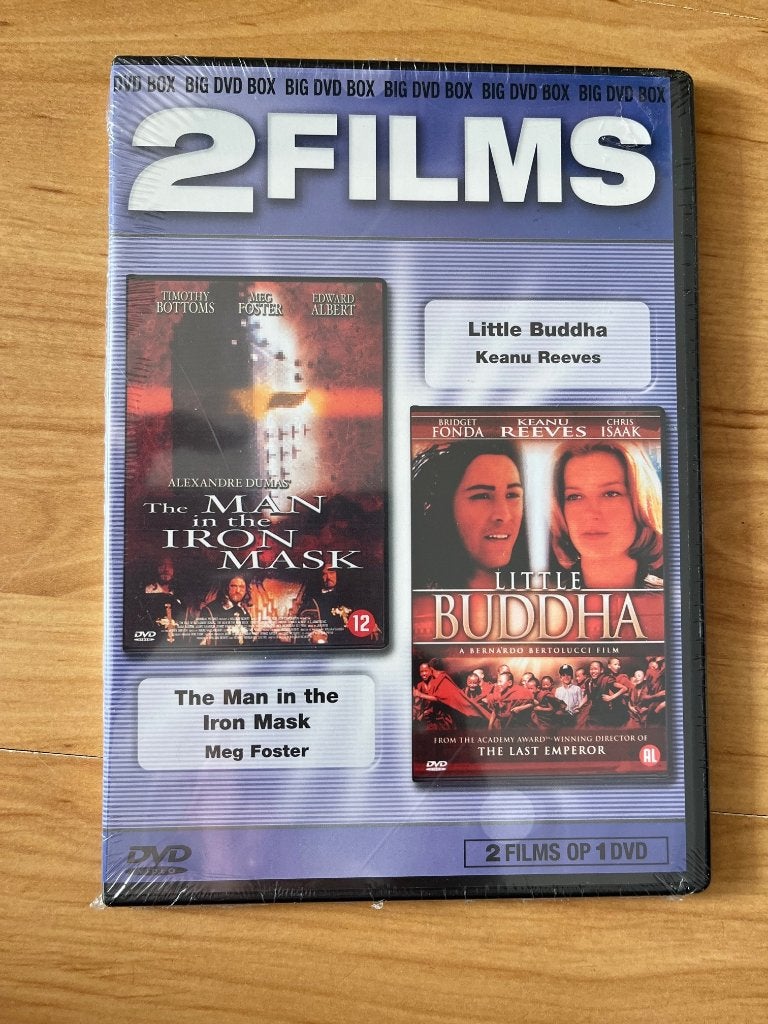 The Man in the iron mask / Little Buddha, Ophalen, Engels, Nederlands, 1980 tot 2000