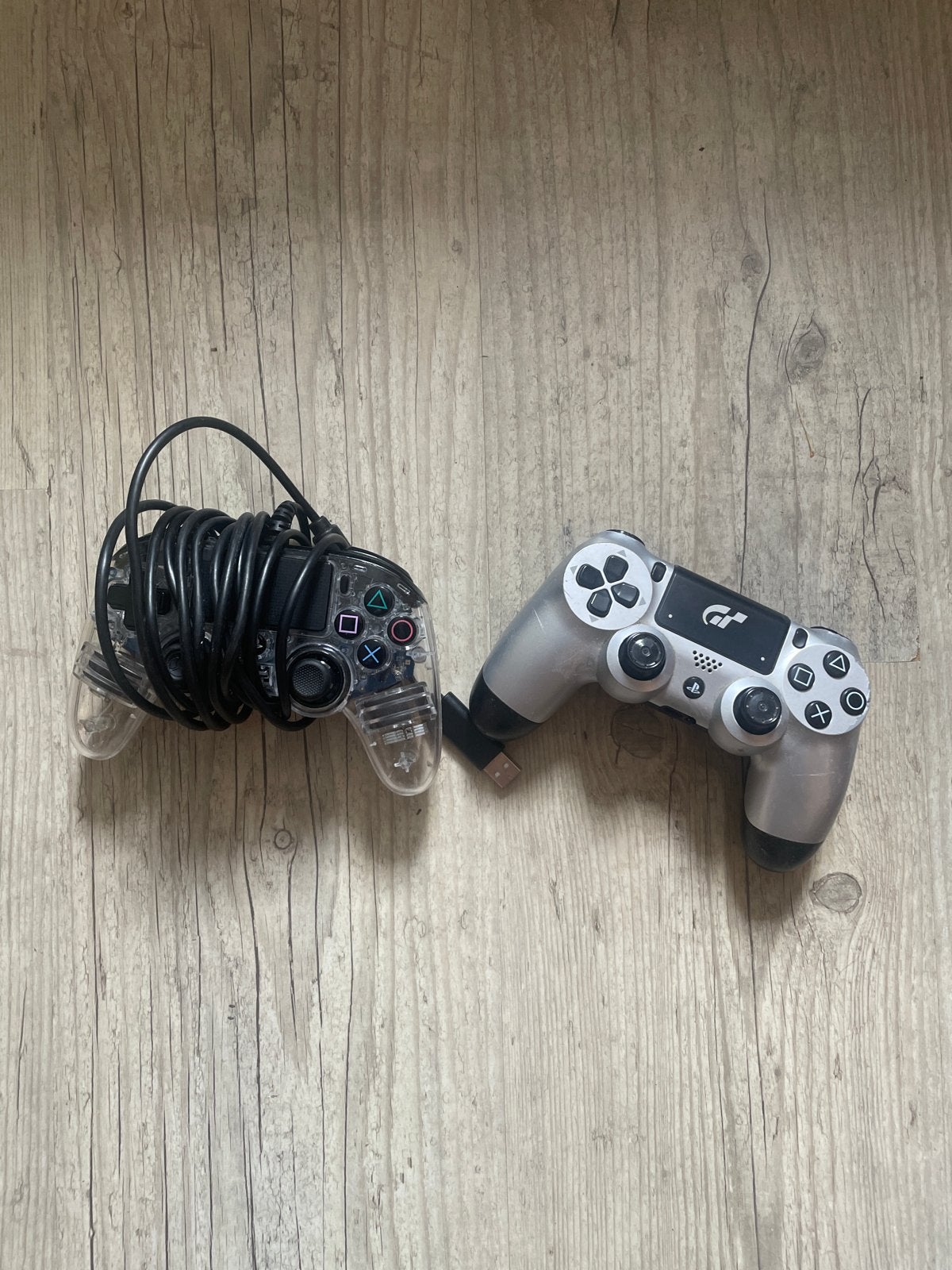 PlayStation 4 Original met 500 GB en 2 controllers, Ophalen, Met 2 controllers, Original, 500 GB