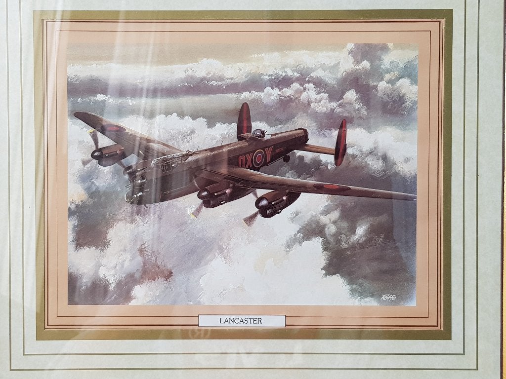 Mooie oude ingelijste militaria prent van een lancaster., Antiek en Kunst, Kunst | Litho's en Zeefdrukken, Ingelijst, Ophalen of Verzenden