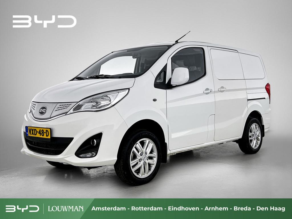 BYD ETP3 Standard 45 kWh | Excl. BTW | NAP | Eerste Eigenaar, Auto's, Bestelauto's, 45 kWh, 136 pk, Gebruikt, Zwart