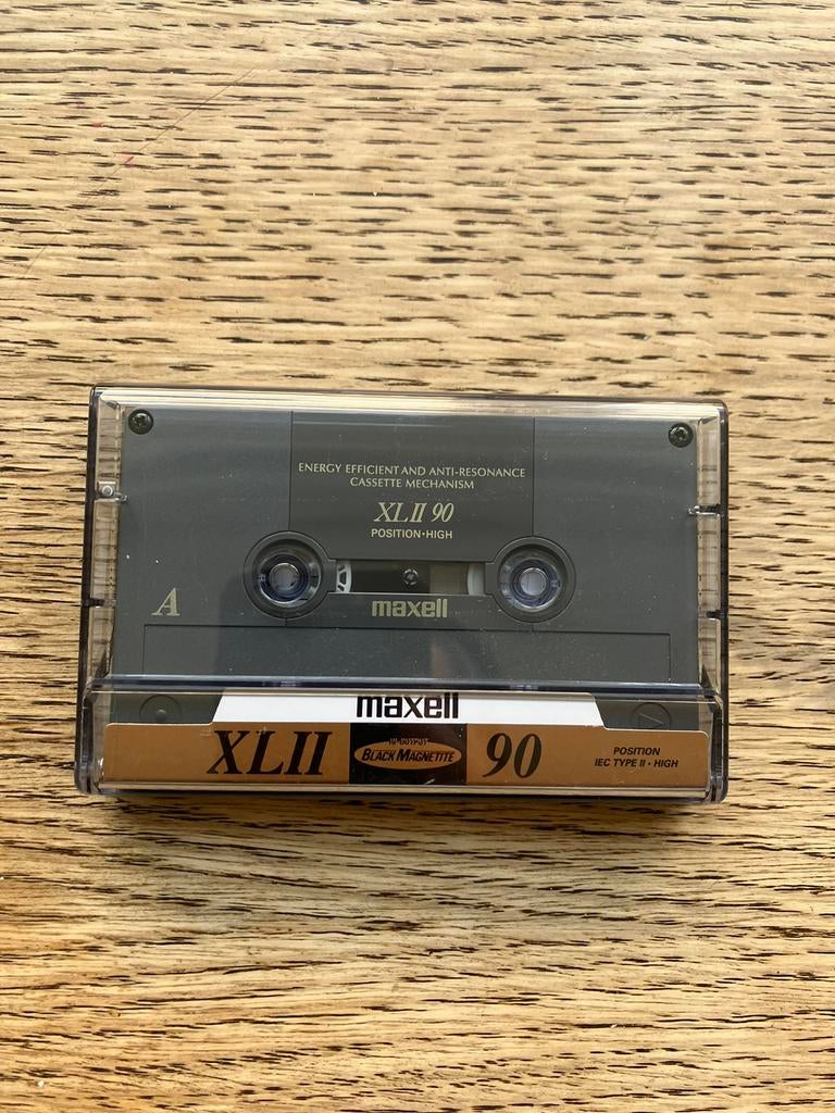 Maxell XLII Type II Cassette, Cd's en Dvd's, Cassettebandjes, Ophalen of Verzenden, Zo goed als nieuw, Overige genres, 2 t/m 25 bandjes