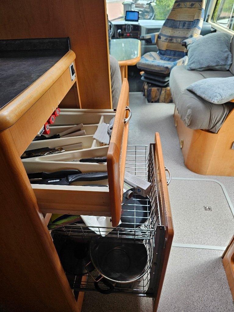 Foto 18 van Camper Frankia ib700 Rijbewijs B