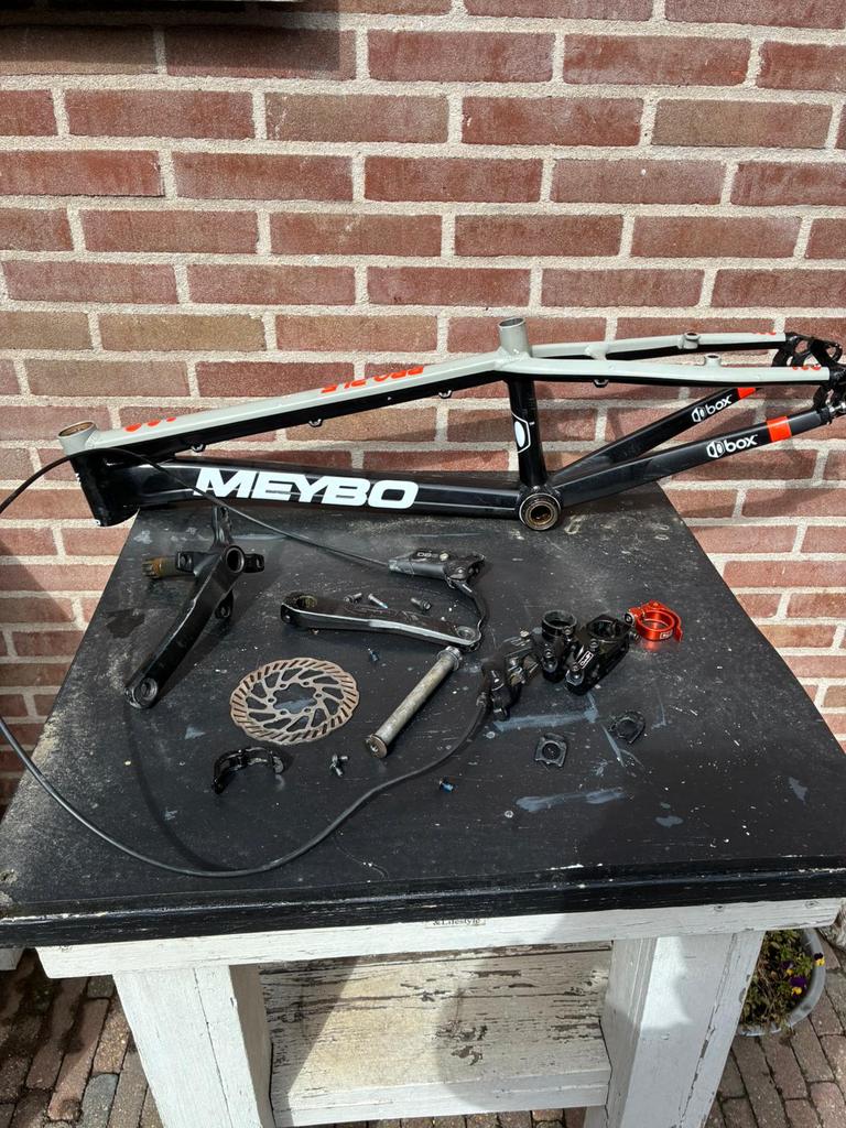 Meybo holshot 21,5, Gebruikt, Stuur 360° draaibaar, 20 tot 24 inch, Aluminium