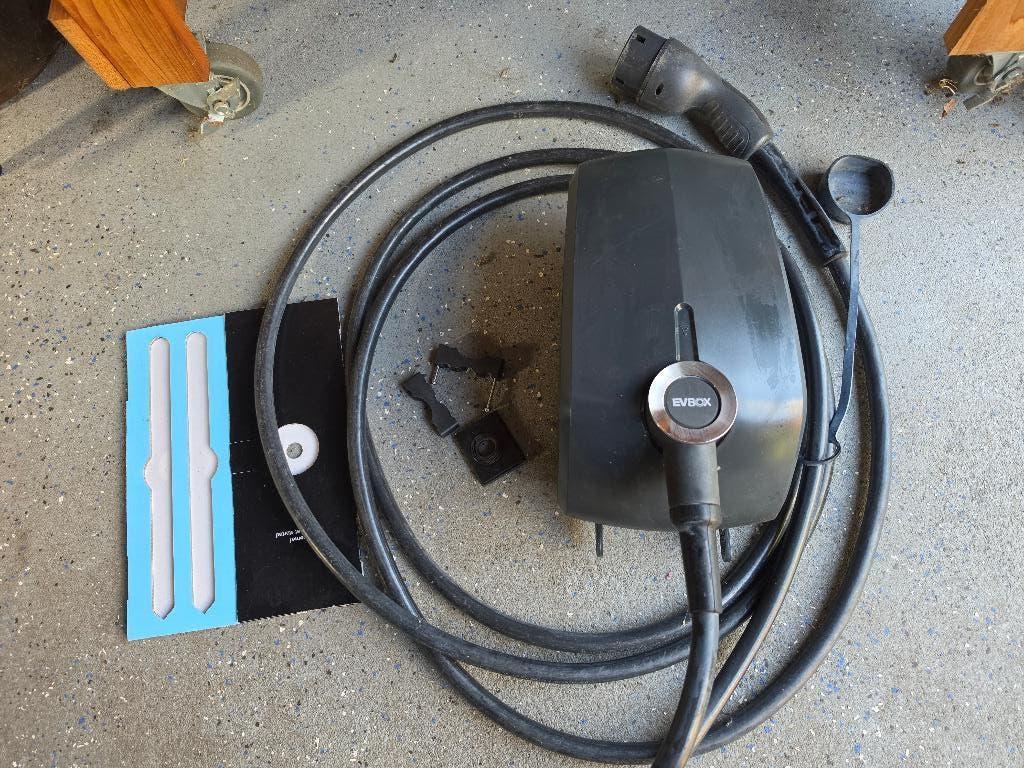 EV Box Laadpaal 22kW, Auto diversen, Laadpalen, Ophalen, Gebruikt, Laadpaal en Laadkabel