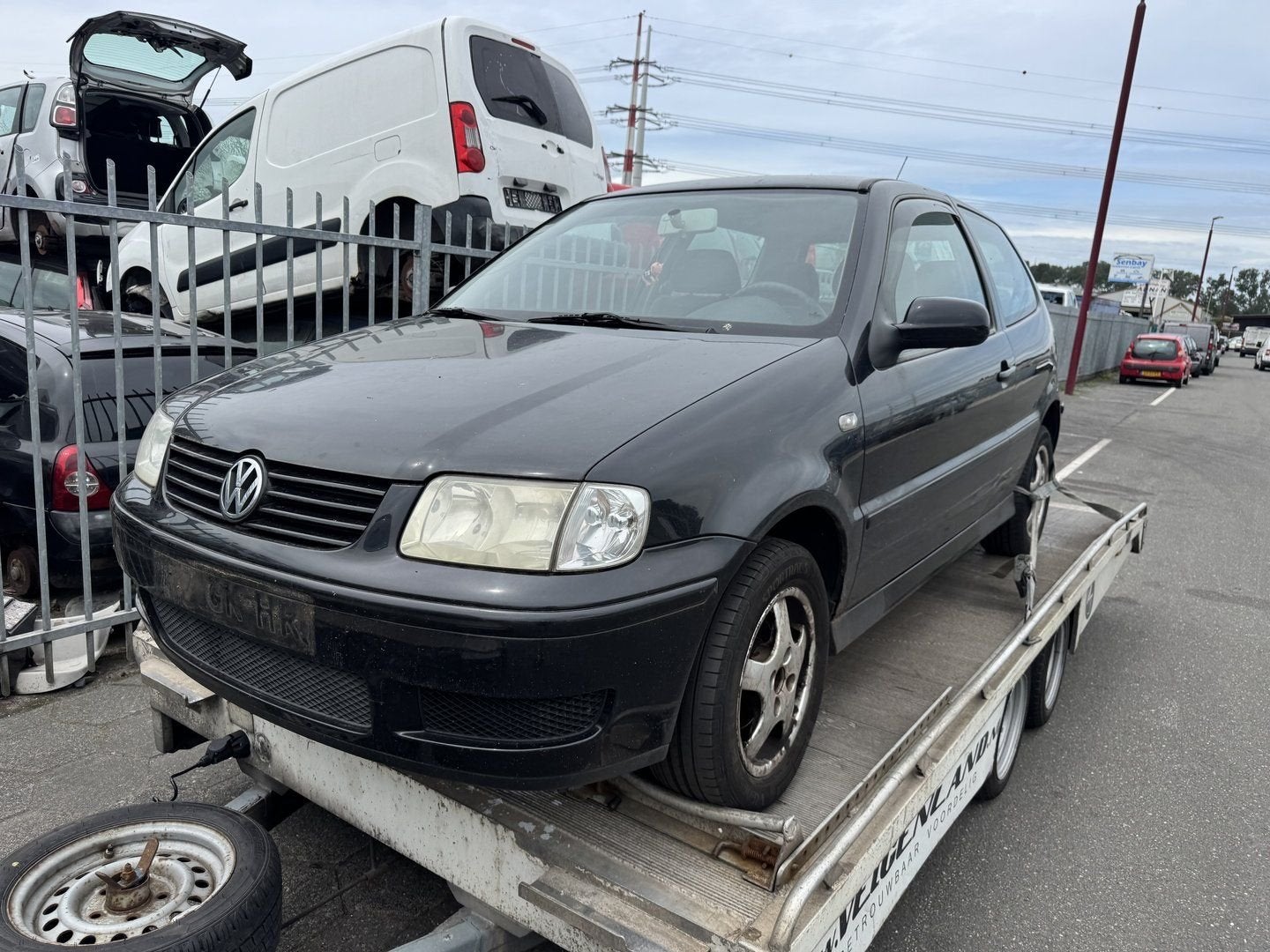 VW Polo 1.4 Trendline van bouwjaar 2001 veel onderdelen voor, Gebruikt, -, Volkswagen, -