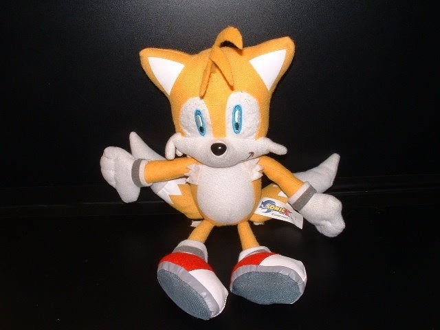 GOSH SONIC X TAILS VOS MET TWEE STAARTEN FLEECE GEEL, Verzenden, Nieuw, Overige typen
