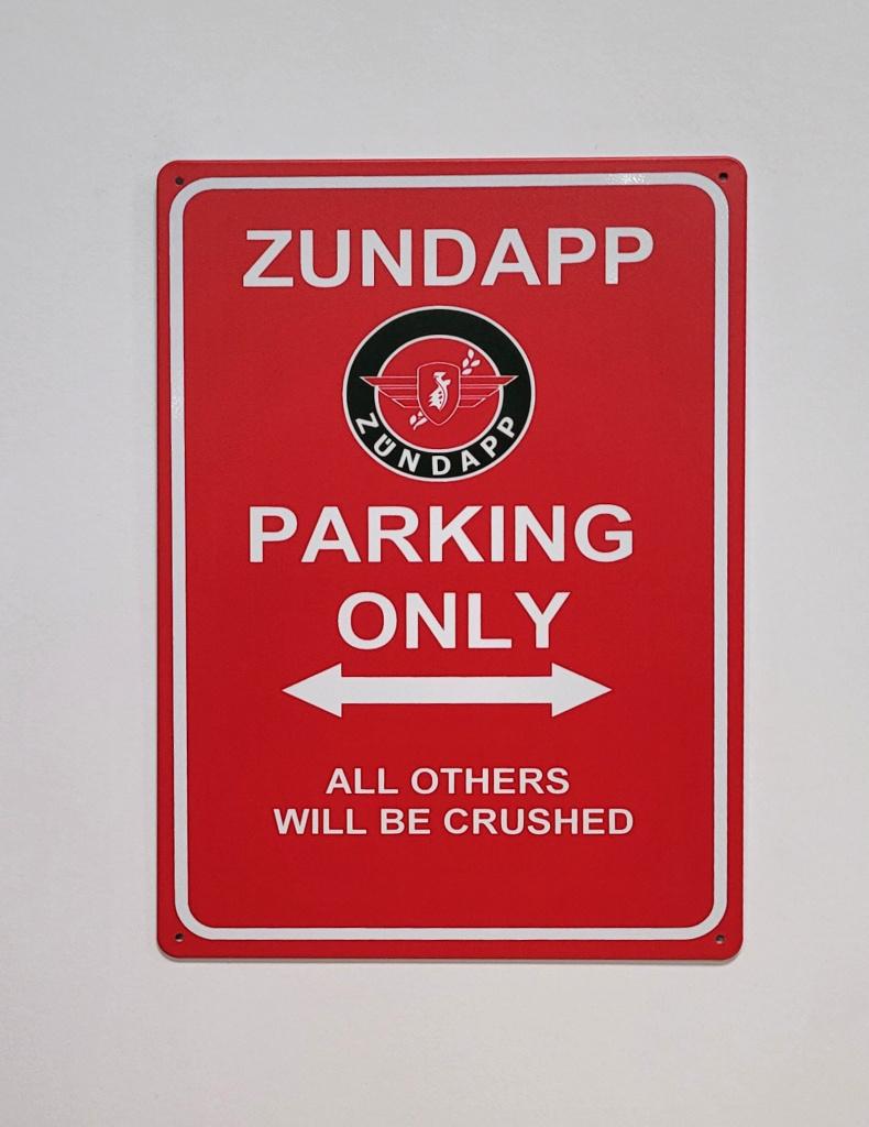 Zundapp parking only logo rood reclamebord van metaal deco, Reclamebord, Info@deconoord.nl, Deco Noord, Nieuw