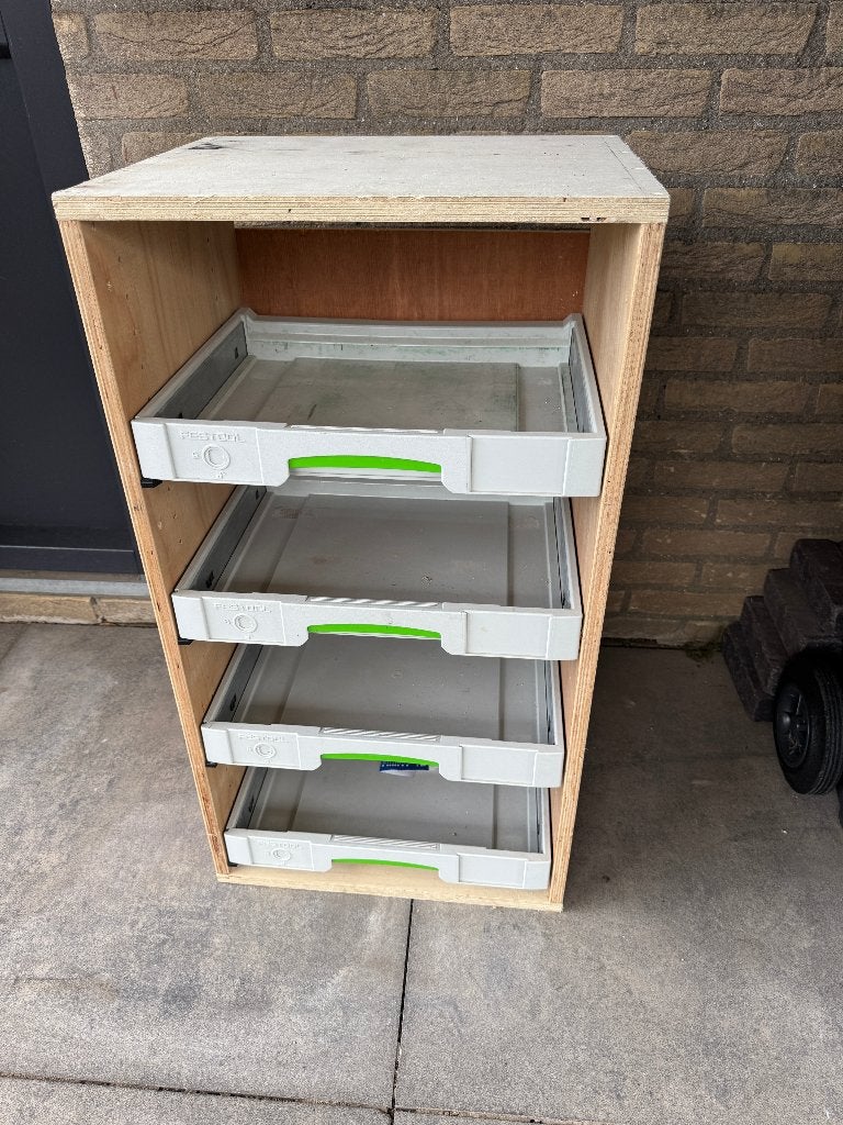 Festool SYS-AZ ladekast + laden voor systainer, Doe-het-zelf en Verbouw, Ophalen, Zo goed als nieuw