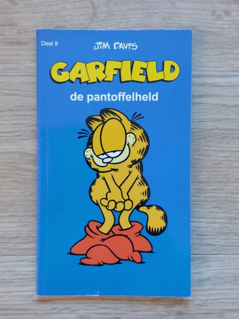 Garfield de pantoffelheld (deel 8) - ISBN 903781086, Eén stripboek, Ophalen of Verzenden, Zo goed als nieuw