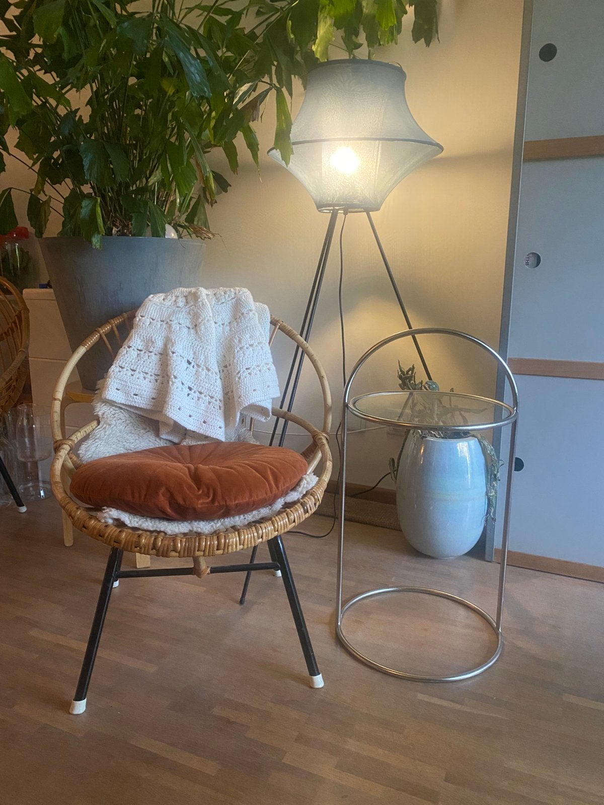 Buisframe bauhaus bijzettafel, 45 tot 60 cm, Minder dan 55 cm, Rond, Ophalen of Verzenden