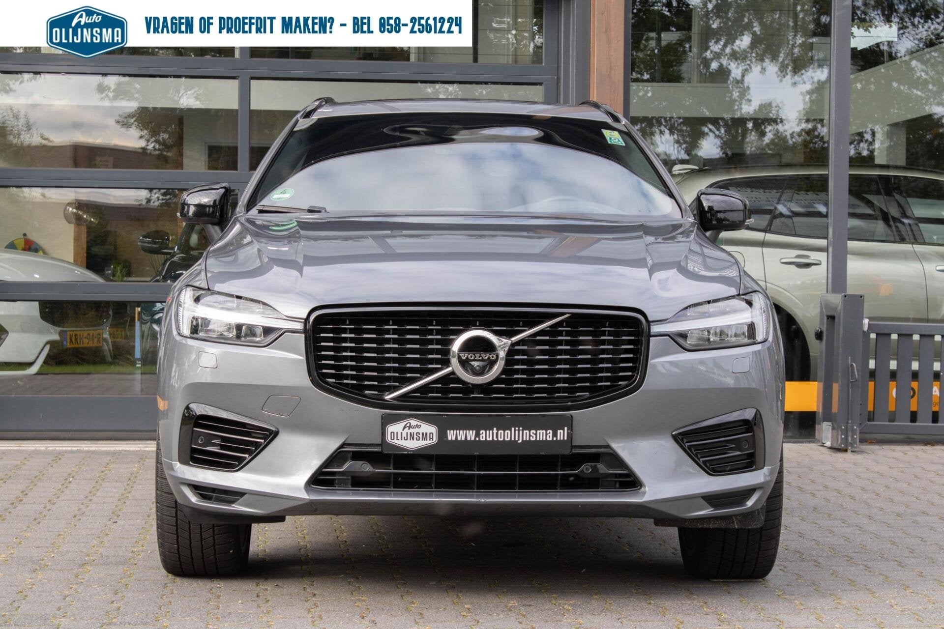 Volvo XC60 2.0 PHEV T6 AWD R-Design|360 Camera|Stuur+Stoelve, Automaat, Gebruikt, Zwart, 340 pk