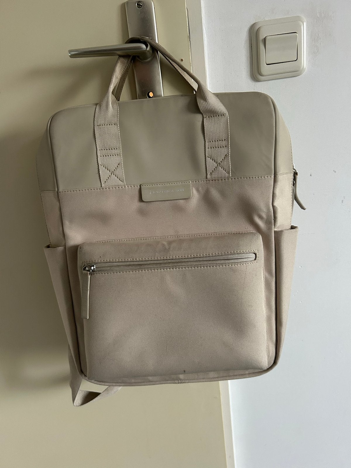 Kapten & Son rugzak Bergen Sandstone, Sieraden, Tassen en Uiterlijk, Overige merken, Gebruikt, 25 tot 40 cm, Ophalen of Verzenden