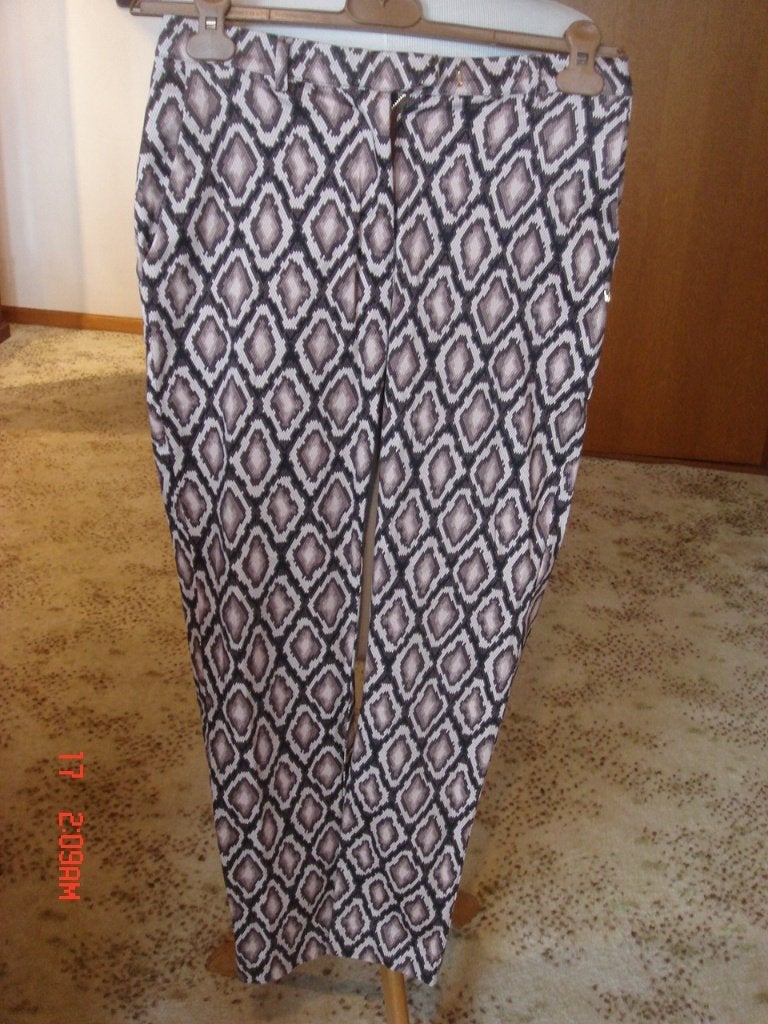 Given broek mooi patroon M, Maat 38/40 (M), Meerkleurig, Ophalen of Verzenden, Zo goed als nieuw