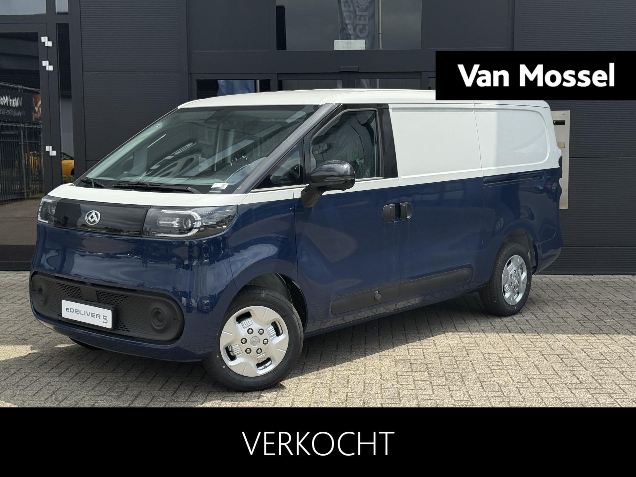 Maxus eDeliver 5 L1H1 64kWh Aut. | Two-Tone | 3-Fase | tot 4