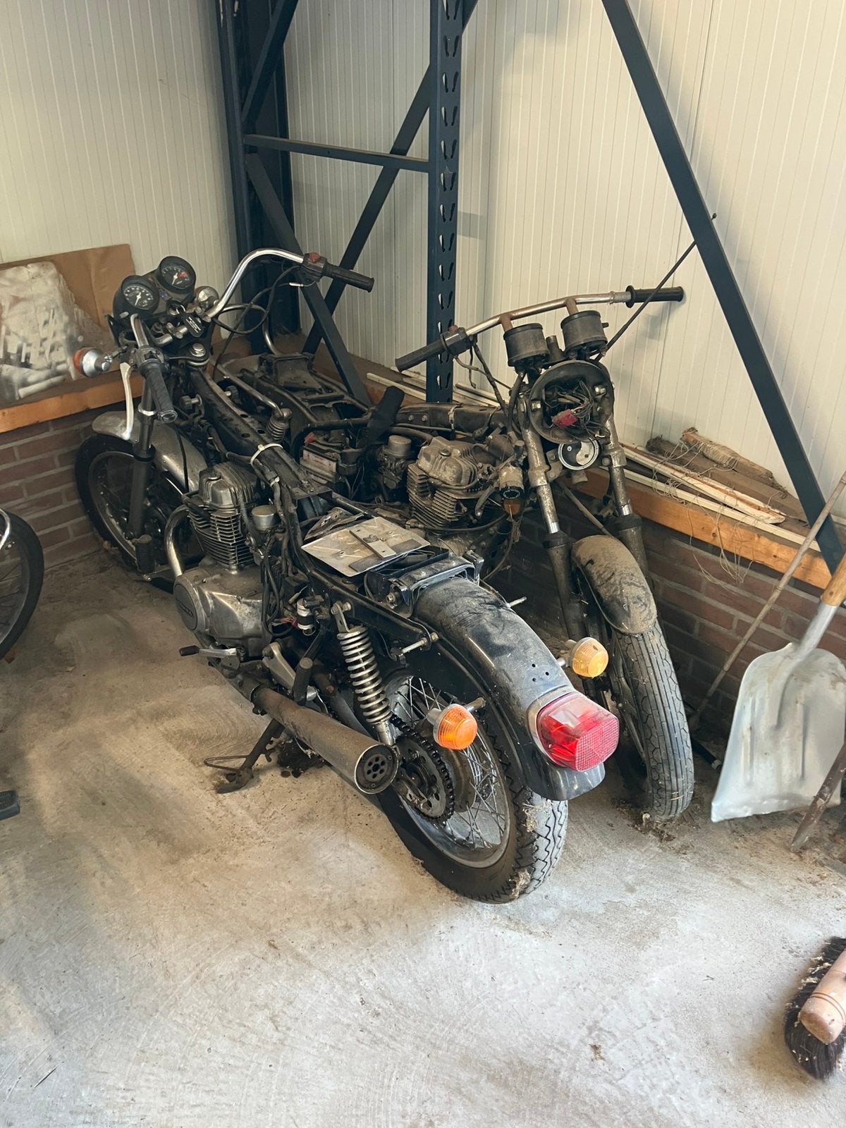 Honda CB 400T, Particulier