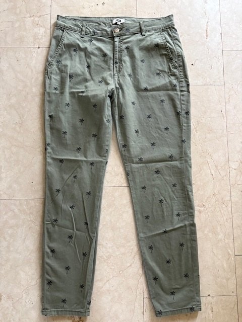 WE chino met print (maat M), Kleding | Dames, Broeken en Pantalons, Maat 38/40 (M), WE, Ophalen of Verzenden, Zo goed als nieuw