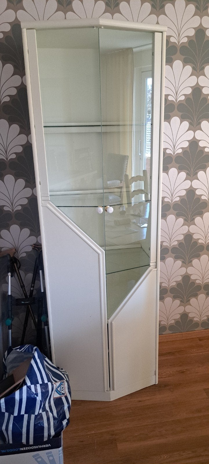 Vitrinekast, Ophalen, 25 tot 50 cm, 50 tot 100 cm, 200 cm of meer