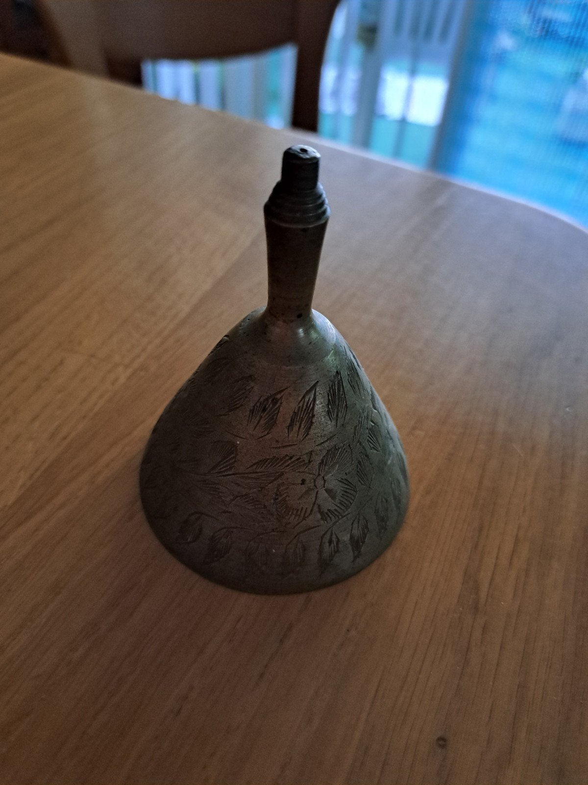 Antieke Koperen Tafelbel met Bloemmotief, Ophalen of Verzenden