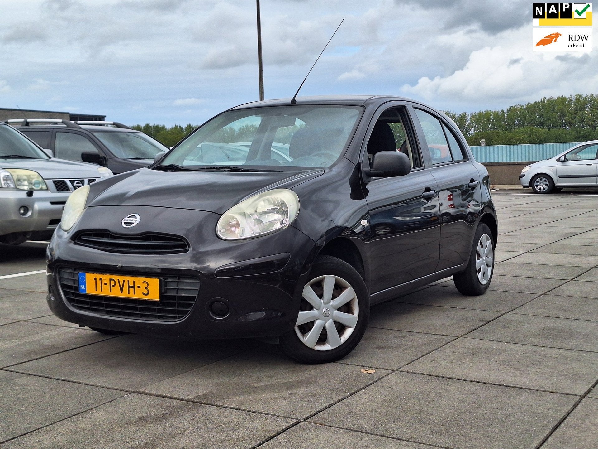 Nissan Micra € 950,- 1.2 Visia Pack EXPORT OF HANDEL !, Voorwielaandrijving, Euro 5, Stof, Gebruikt