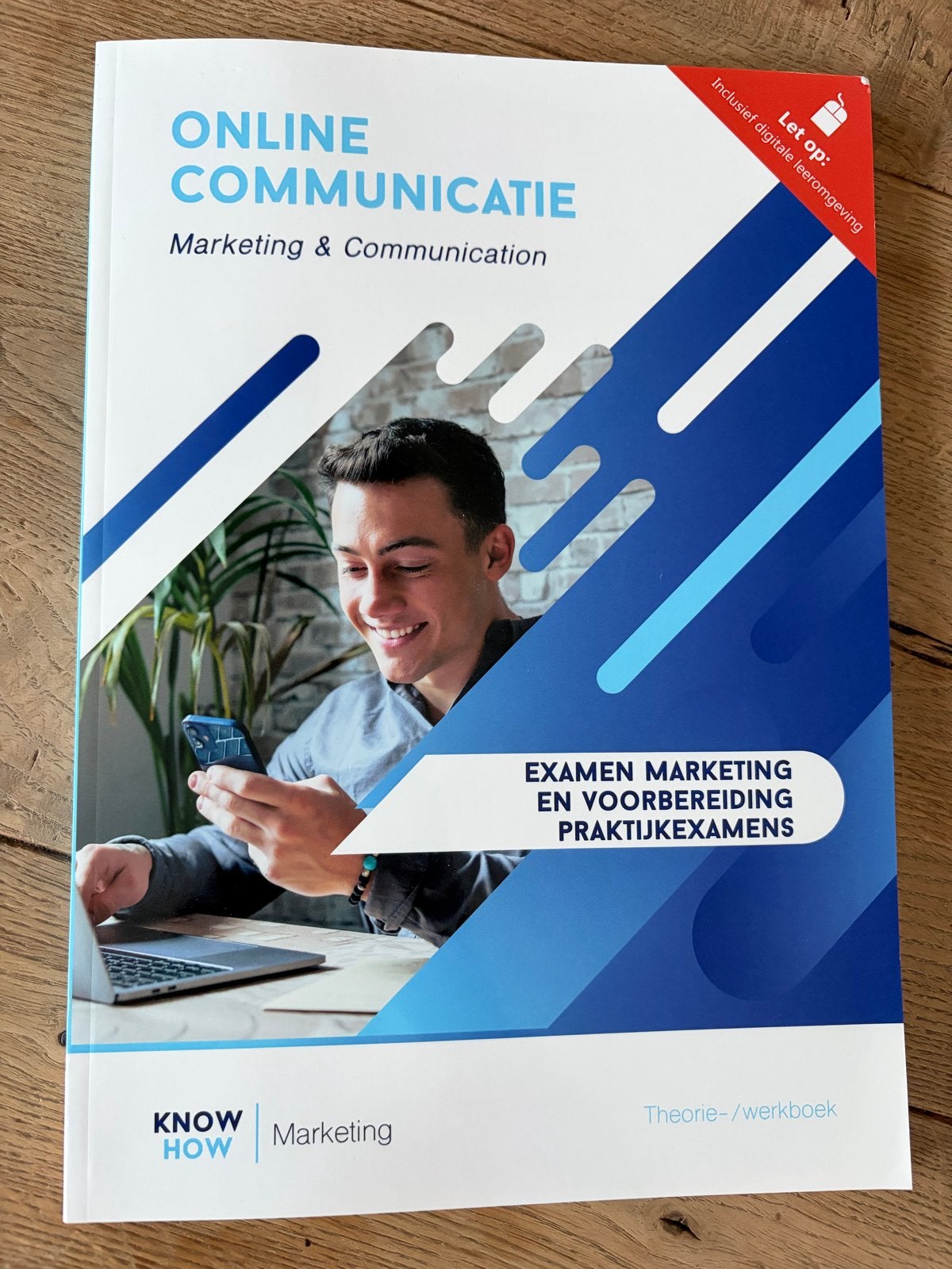 Online Communicatie Marketing & Communication Theorie-/werkb, Boeken, Ophalen, Gamma, Zo goed als nieuw, MBO