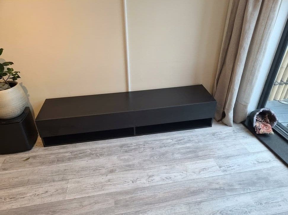 dressior kast tv kast zwart, Ophalen, Zo goed als nieuw