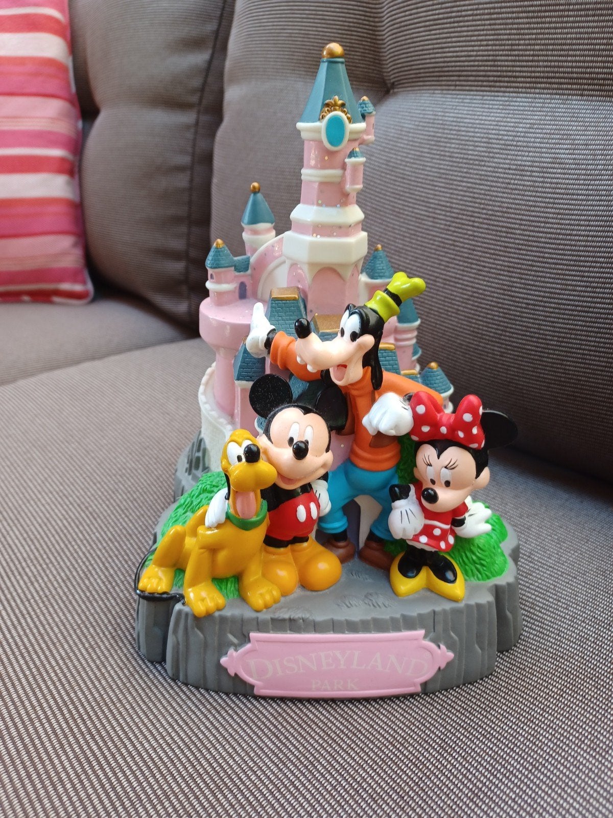 Disneyland spaarpot met Mickey, Minnie, Goofy en Pluto, Ophalen of Verzenden