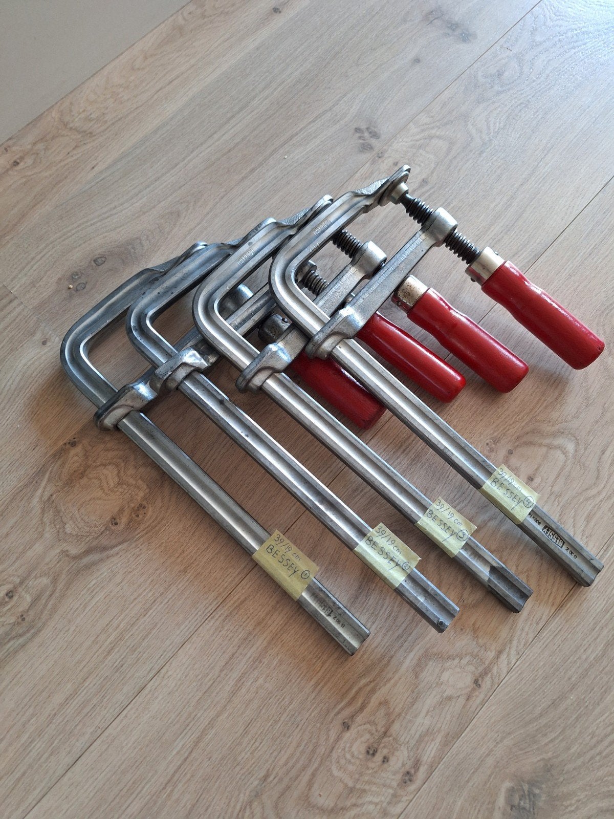 Bessey lijmklemmen 39cm/19cm, Doe-het-zelf en Verbouw, Gereedschap | Handgereedschap, Ophalen of Verzenden