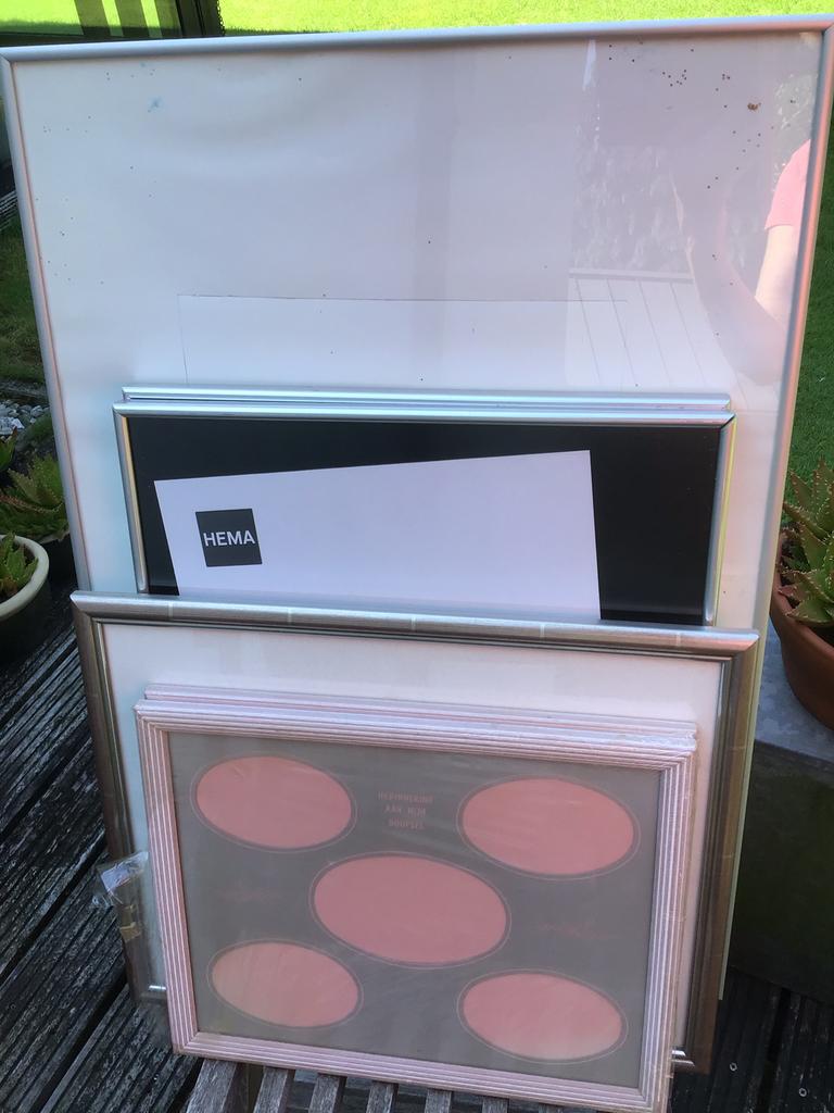 6 Lijsten - zilverkleurige en roze, Ophalen of Verzenden, Zo goed als nieuw, Metaal of Aluminium, Minder dan 50 cm