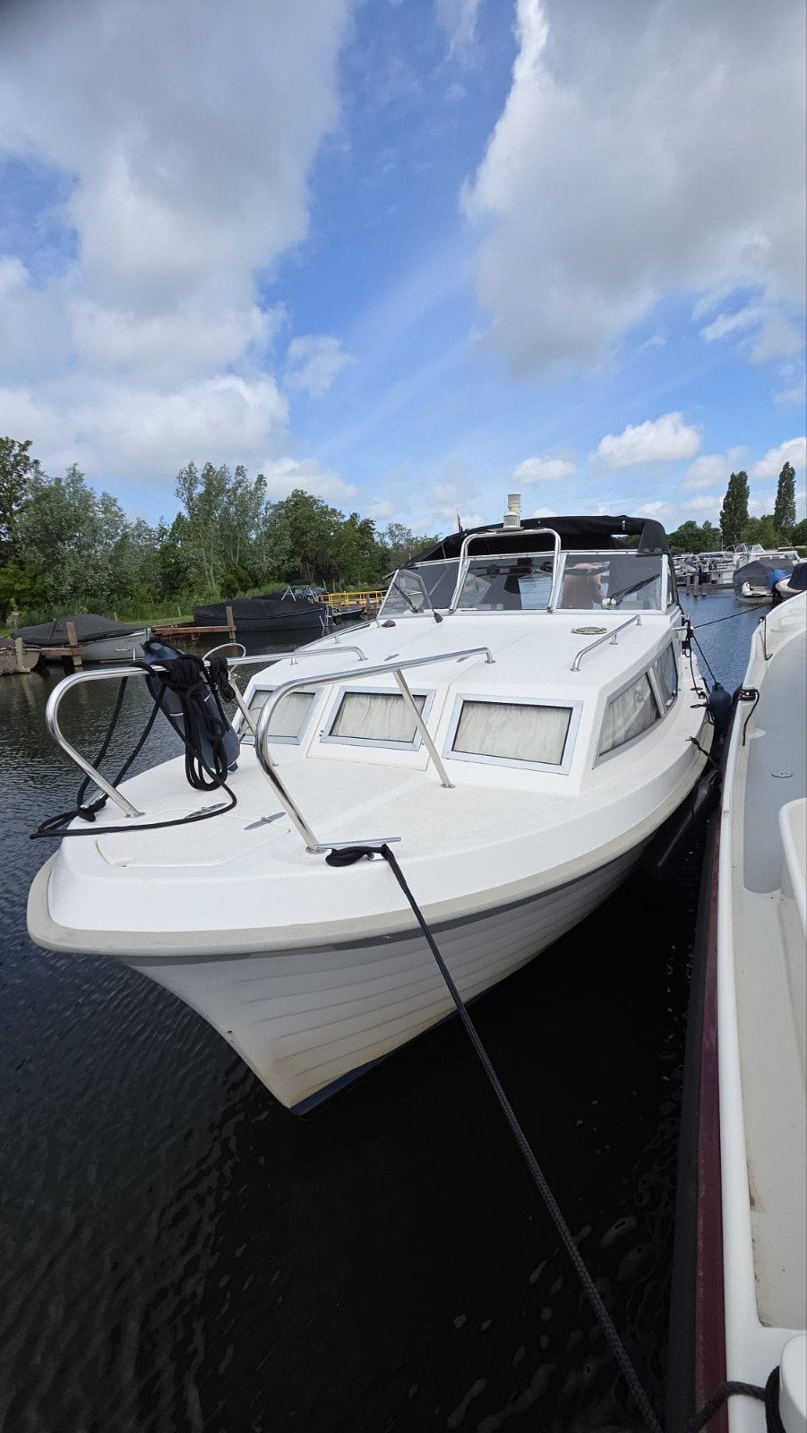 Skagerrak 720 spitsgatter met boegschroef, Spitsgatter, Ophalen, Koelkast