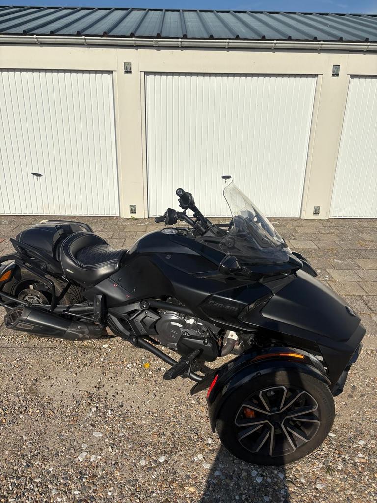 Can-Am Spyder F3-S Special Series - Zwart - Krachtig, Motoren, Quads en Trikes, 3 cilinders