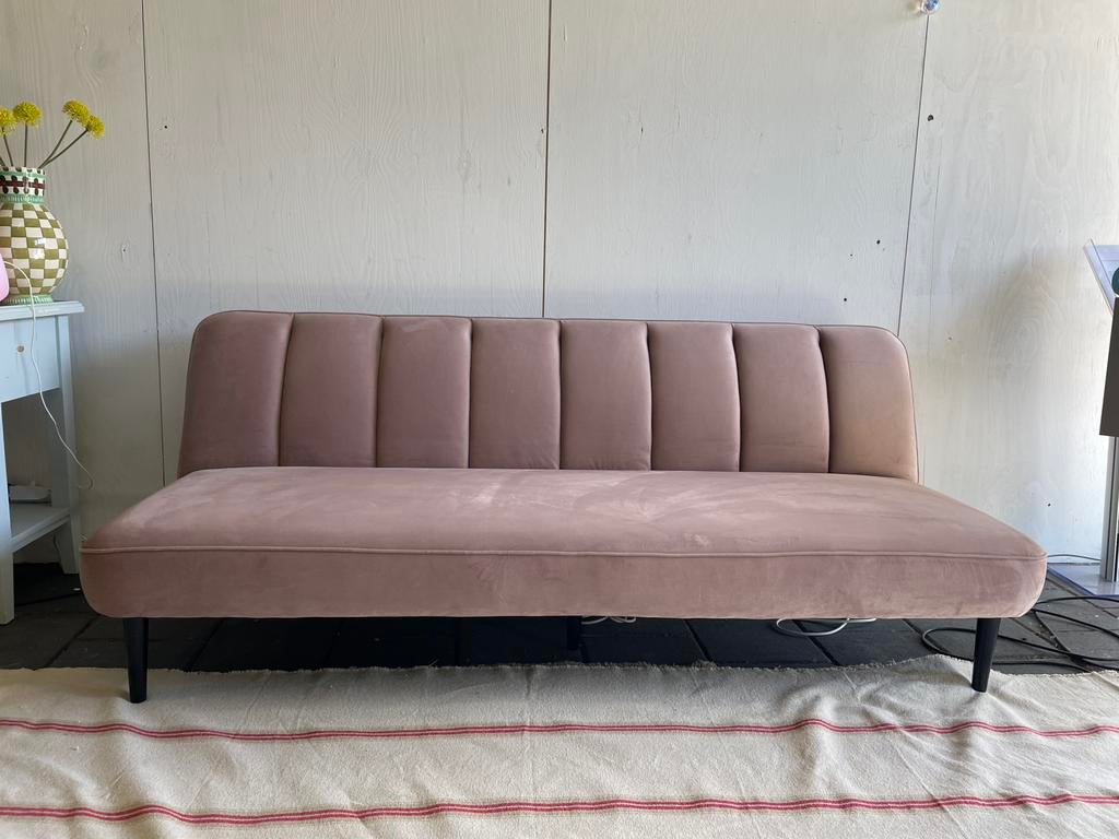 Made Roze fluwelen slaapbank/daybed - Zo goed als nieuw, Huis en Inrichting, Slaapkamer | Slaapbanken, Ophalen, Zo goed als nieuw