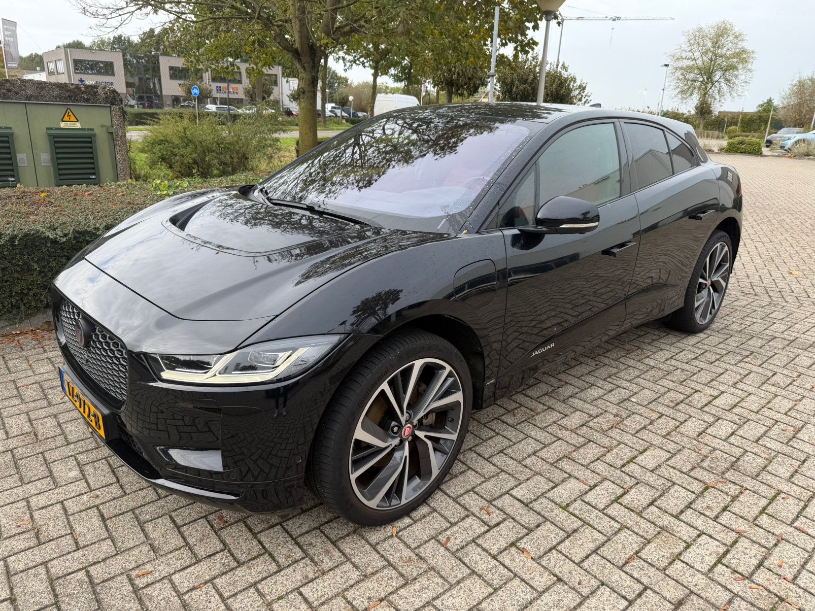 Jaguar I-PACE Ev400 400pk AWD BTW 2018 First Edition, Auto's, I-PACE, 234 pk, Zwart, Elektrisch