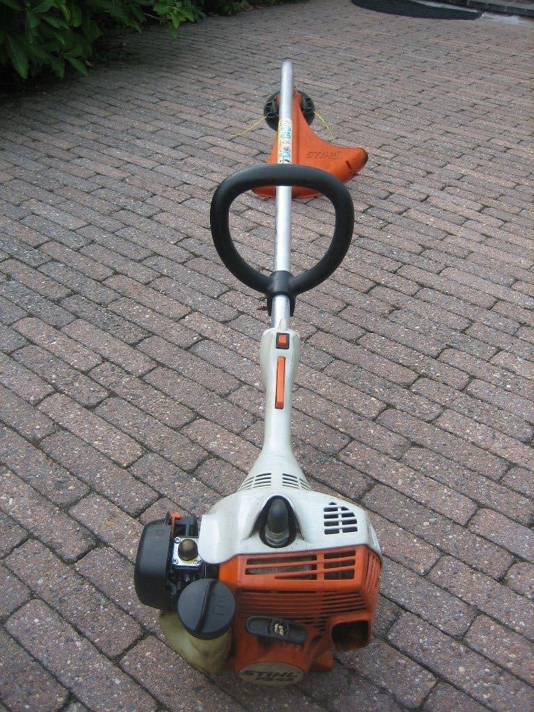 Stihl FS45 Bosmaaier Trimmer Maaikop Benzine
