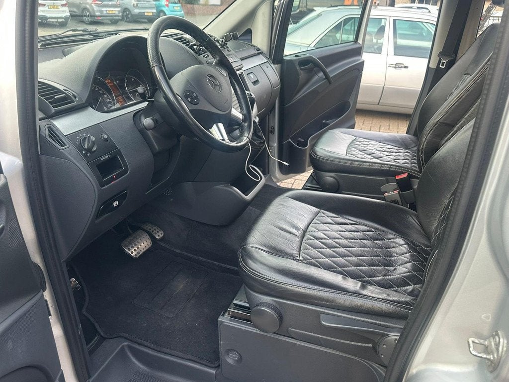 Mercedes-Benz Vito 122 CDI Lang DC Luxe Leer*Dubbele schuifd, Auto's, Euro 5, Achterwielaandrijving, Gebruikt, Zwart