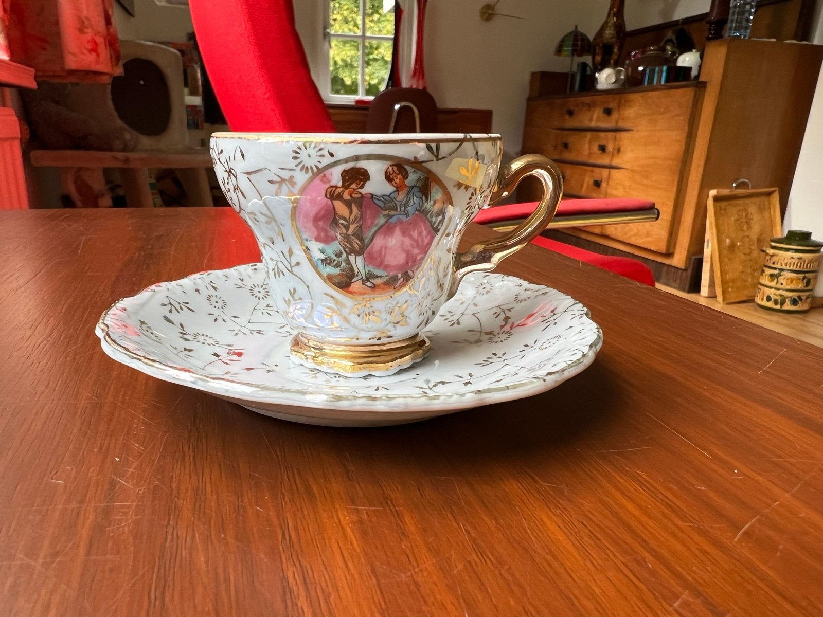 Vintage Versailles Porseleinen Demitasse Kop en Schotel, Ophalen of Verzenden