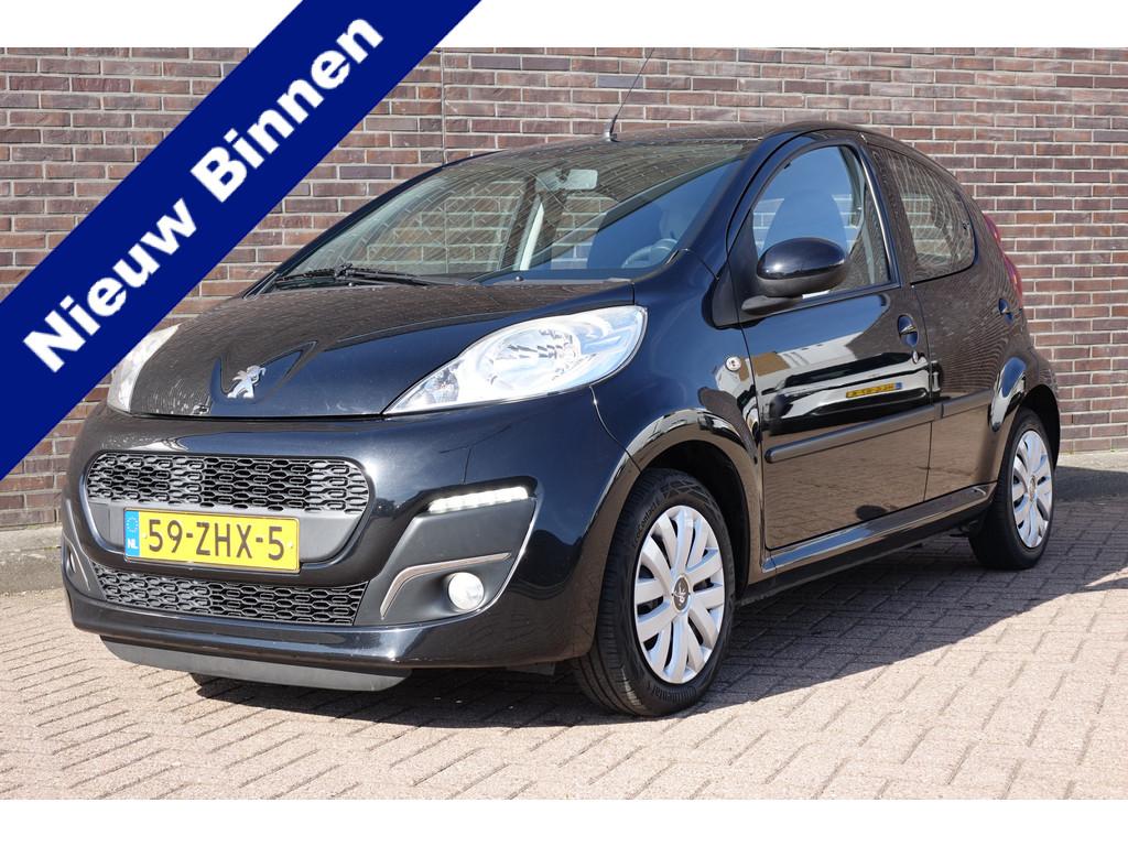 Peugeot 107 1.0 Envy, airco, 5 deurs, keurige auto, nieuwe k, Auto's, Peugeot, Voorwielaandrijving, Euro 5, Gebruikt, 4 stoelen