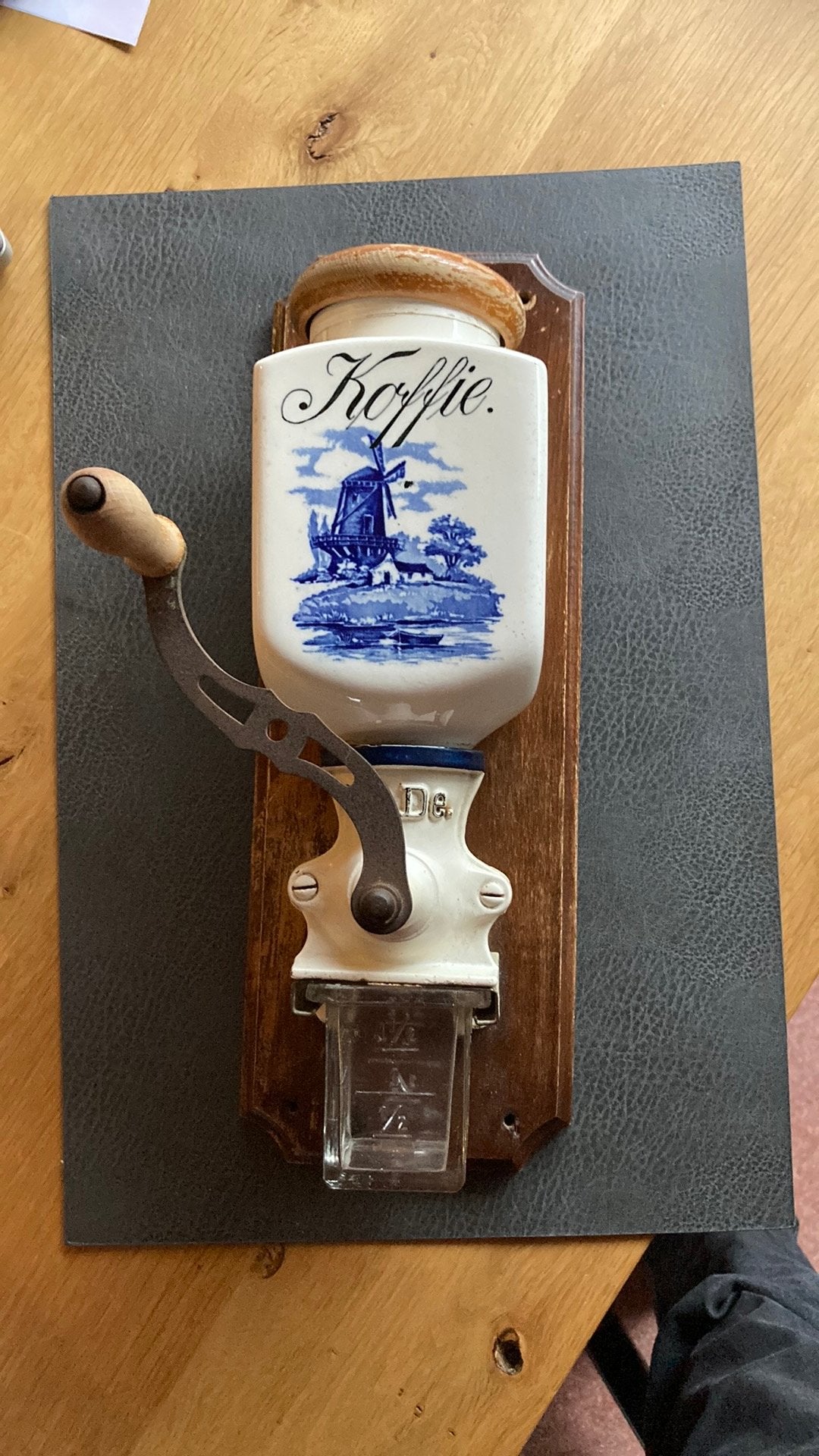Originele PeDe wandkoffiemolen - koffiemolen, Antiek en Kunst, Ophalen of Verzenden