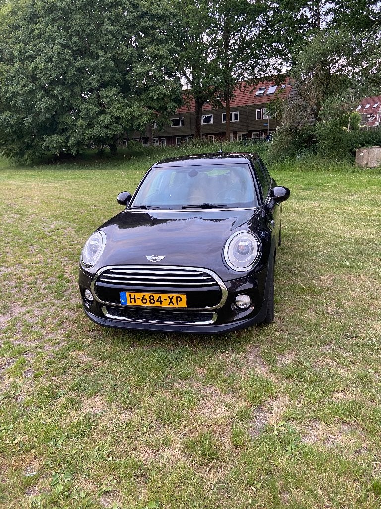 Mini 1.5 Cooper 5D 2016 speciale kleur aubergine, Zwart, Overige kleuren, 49 €/maand, Handgeschakeld